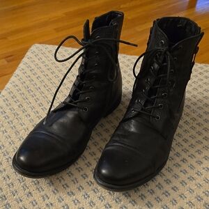 Kenneth Cole Reaction Black Leather Men's Boots